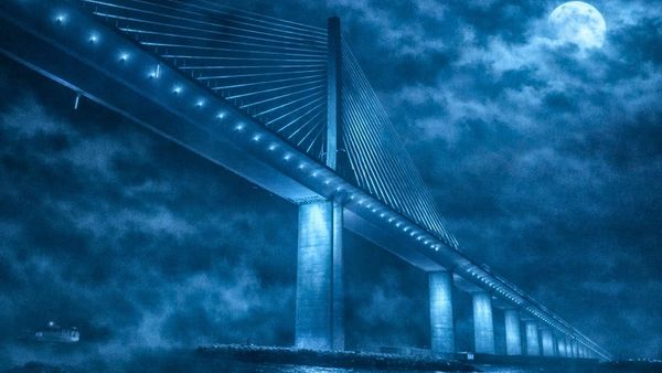 Sunshine Skyway Bridge in St. Petersburg, Florida