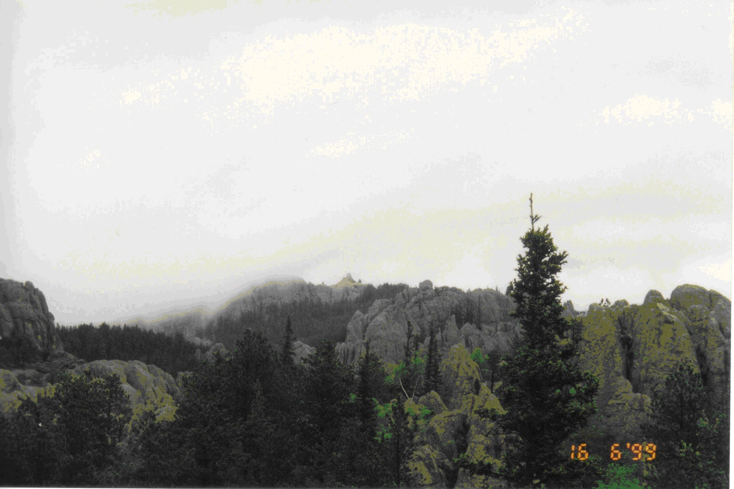 Harney_summit_in_distance.JPG