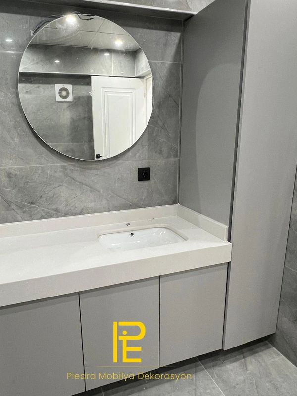 Banyo Dolabı