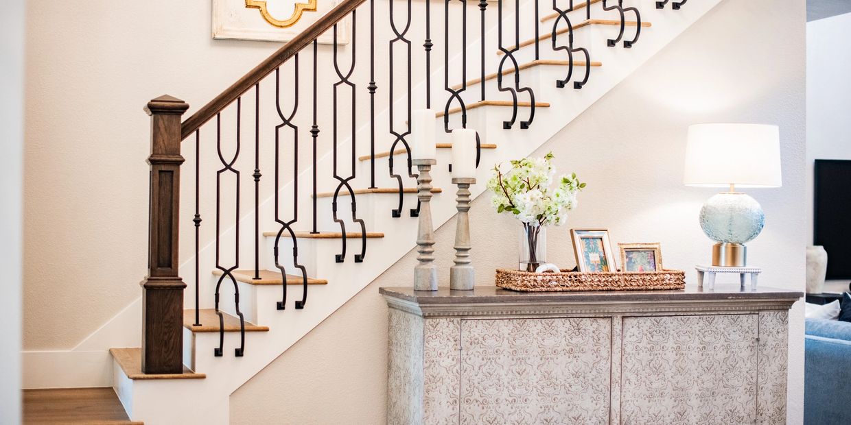 Beautiful classic/modern staircase 