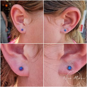 Piercing - Lobes
Jewellery - 4mm Sleepy Lavender Opals from Qualiti Jewellery