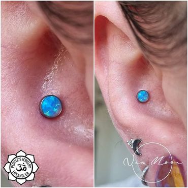 Piercing - Conch
Jewellery - Blue Opal from People's Jewelry