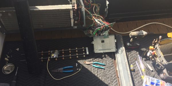 Panama City Beach PTAC Amana Warranty Repair. Cleaning blower wheel and fix heater. 0275P00055s