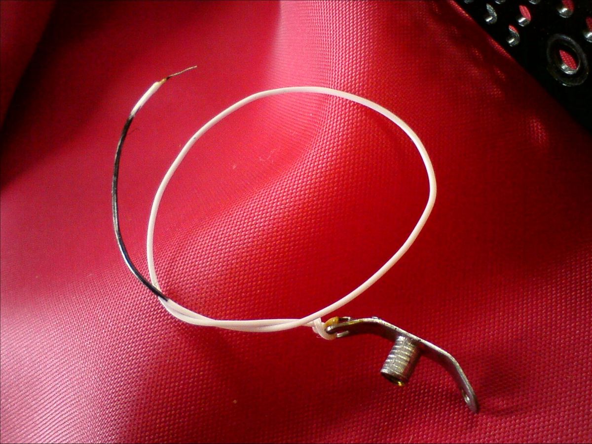 SME 3009 3012 SERIES 2 EARTHING WIRE AND THREADED SADDLE NOS SME PART