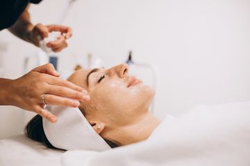 cabina estetica beauty estetista pulizia viso fasi impurità