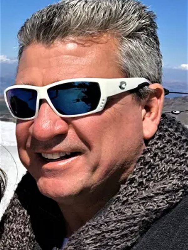 Joe L. Fernandez