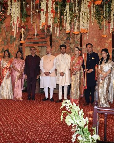 DIS