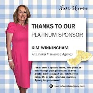 Woman in pink dress thanks platinum sponsor Kim Winningham of Altamaha Insurance.