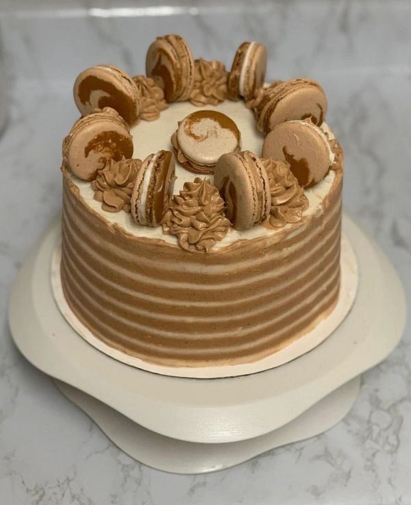 8-inch Cinnamon Roll Cake with Cinnamon Roll Macarons