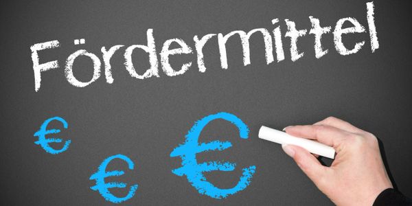 KFW Förderung
Energie-Effizienz-Experte
Energieberatung 
Energieberater