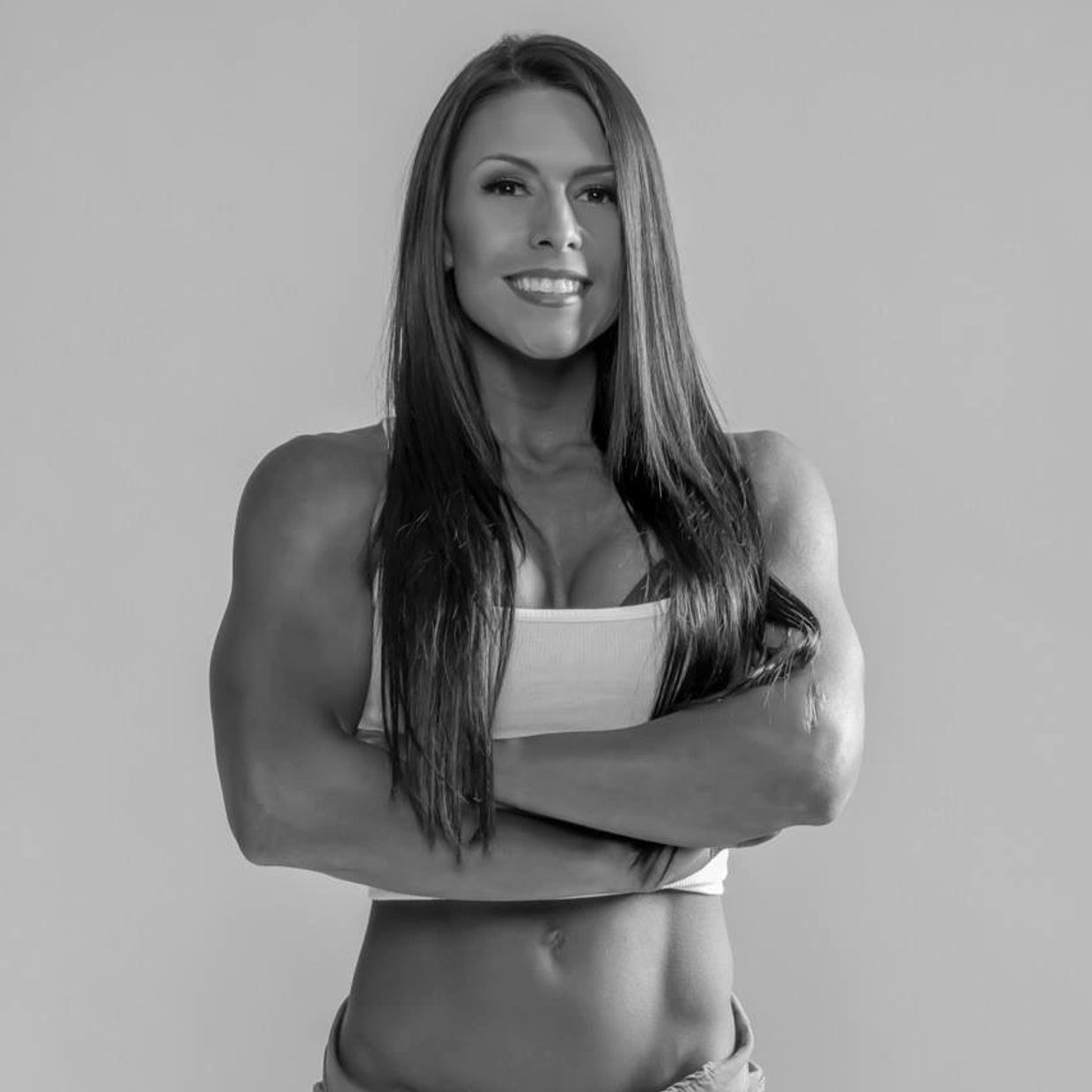 Kayce began her fitness career as a coach in 2008. In 2012, opened her own fitness business, FigureF