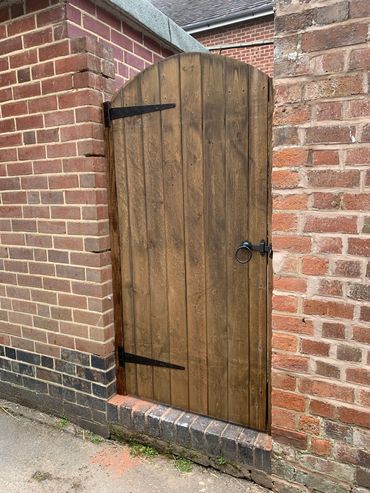 Gate supplied and fitted
