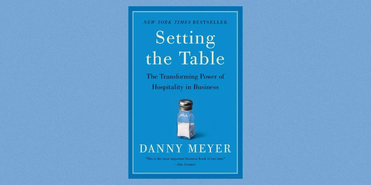 Book cover of "Setting the Table" by Danny Meyer.