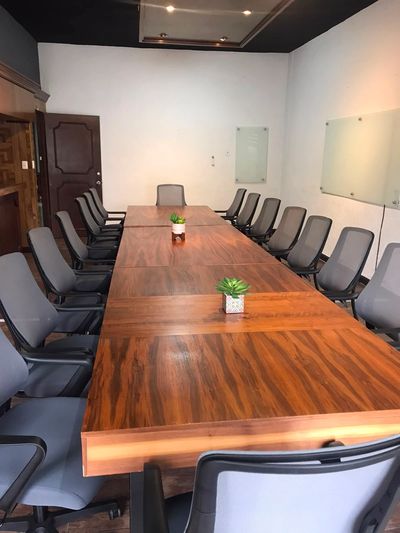 Edificio Anáhuac
Renta de Oficinas en Monterrey
Oficinas Equipadas
Oficinas Virtuales
Sala de Juntas