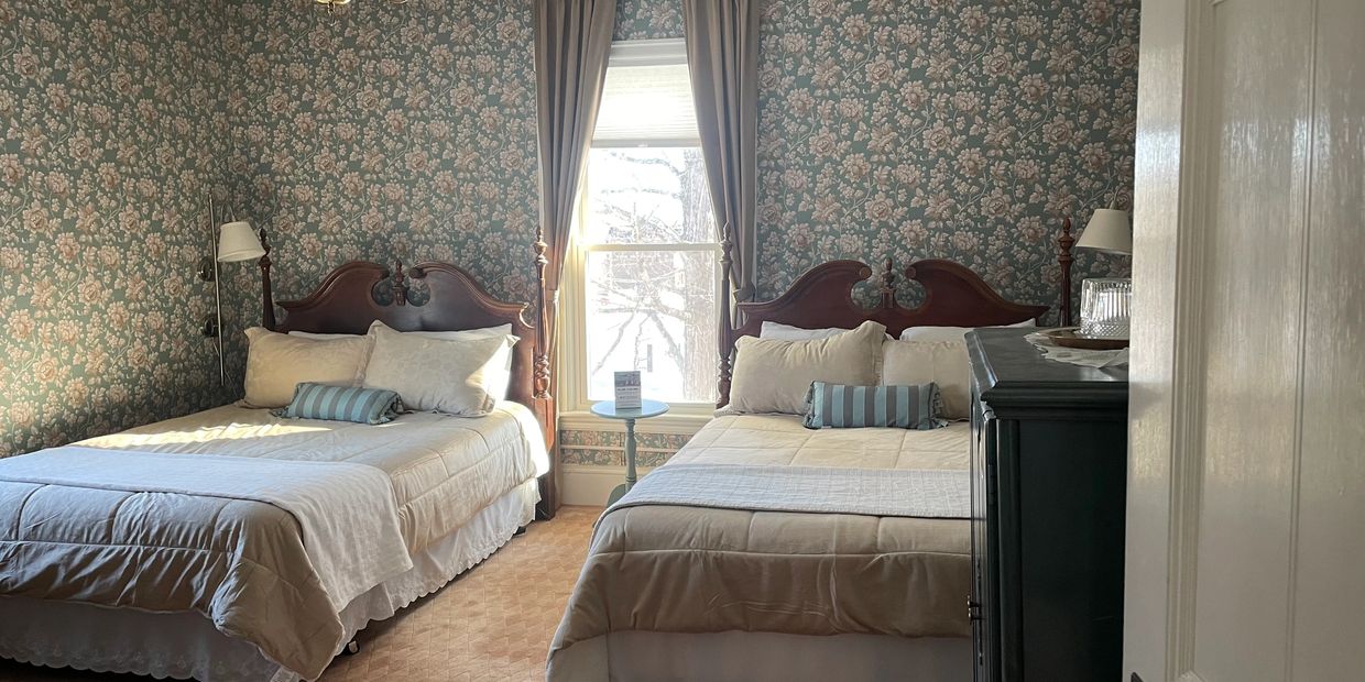 The Guilford Bed & Breakfast - Hudson Room