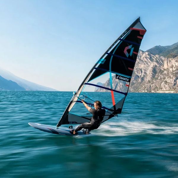 windsurf racing