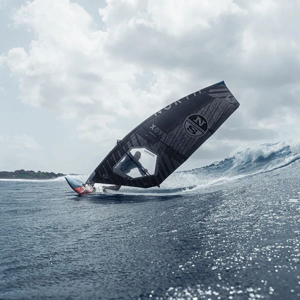 windsurf wave sailing