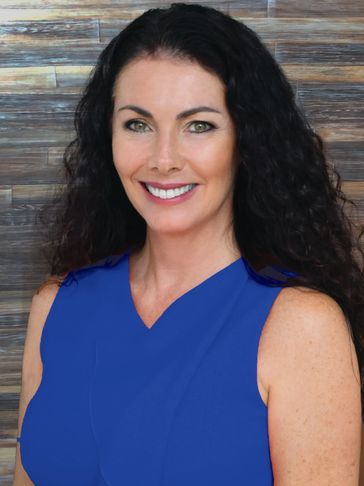 Nikki Ind, specialist in helping people overcome anxiety, depression, PTSD, OCD, Insomnia or other c
