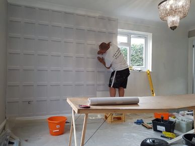 wallpapering services in Swindon