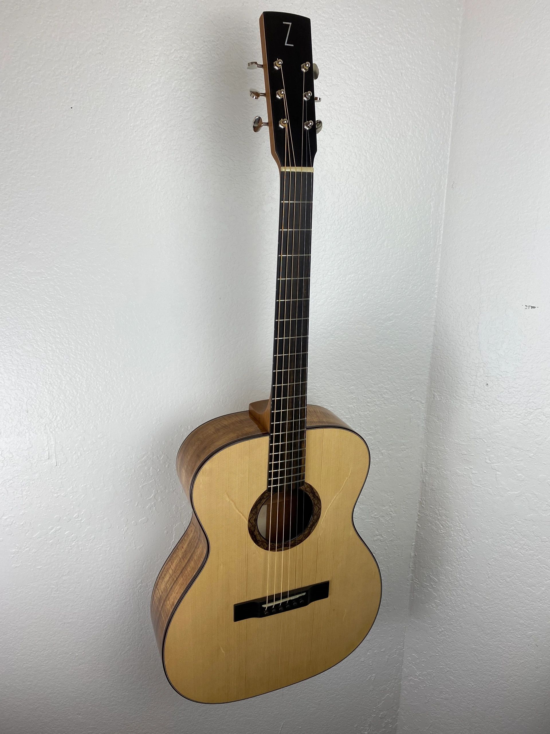 Zimbelman Guitar

Hand-built acoustic guitar in Colorado Springs, CO