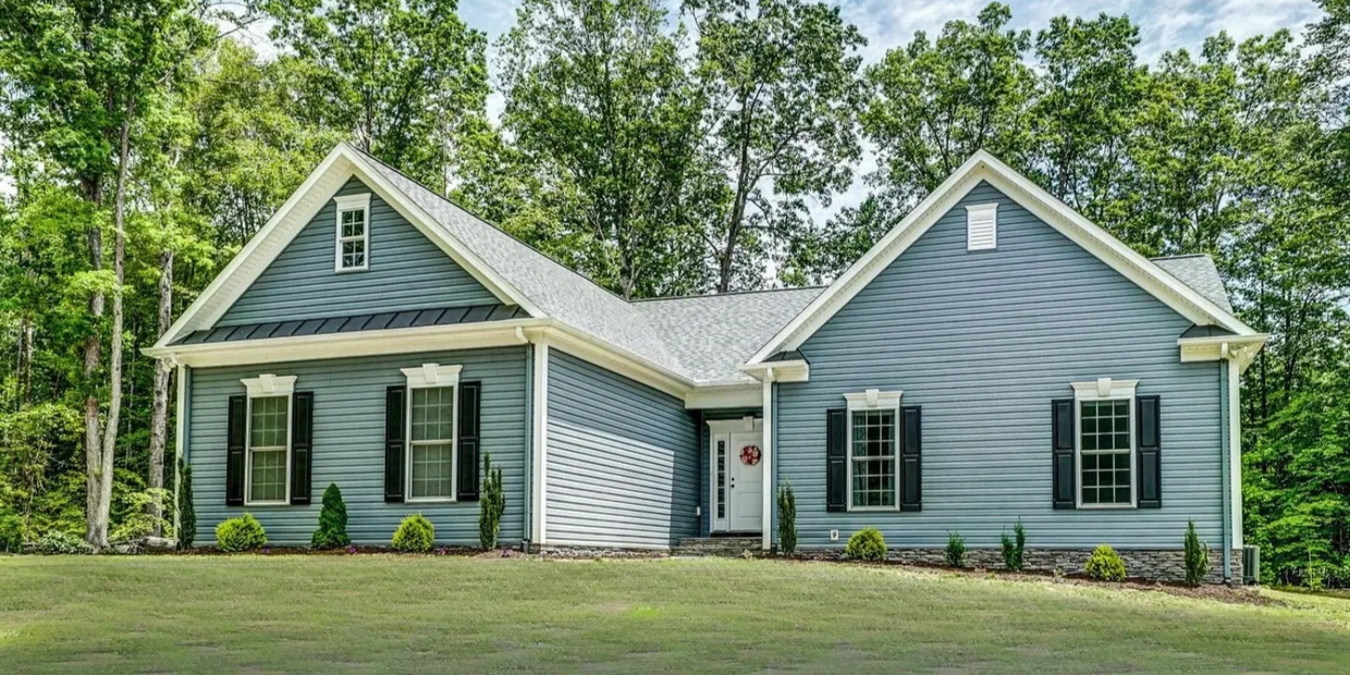 Custom Home- The Ash
Front Elevation 