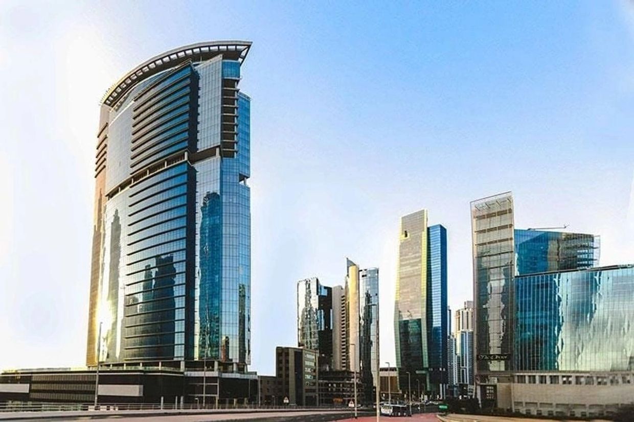 IAH PROJECT DEVELOPMENT - PARKLANE TOWER 