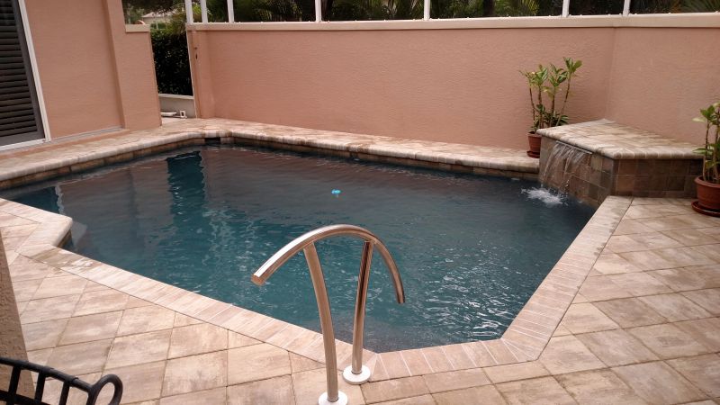 courtyard pool.jpg