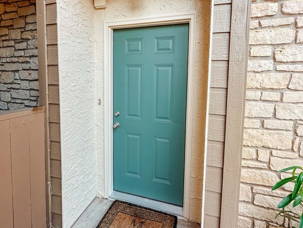 door install