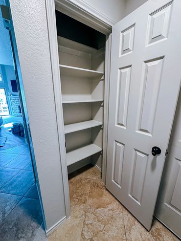 closet storage 