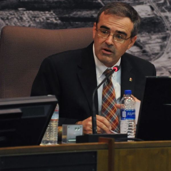 Mayor Dutrey presiding at a Montclair City Council meeting.