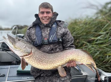 Predator People Angling Guides with new PB Pike for client Rob