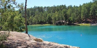 Shoreline and lake at the Blue Lagoon dive park.