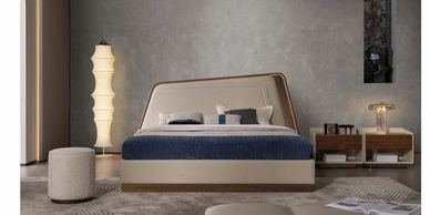 Recámara moderna tapizada y en chapa natural color nogal. Burós tocador, espejo y cama.