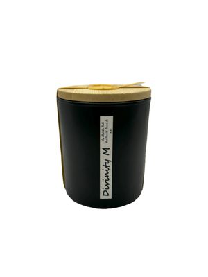 Divinity M (Soy) 8oz