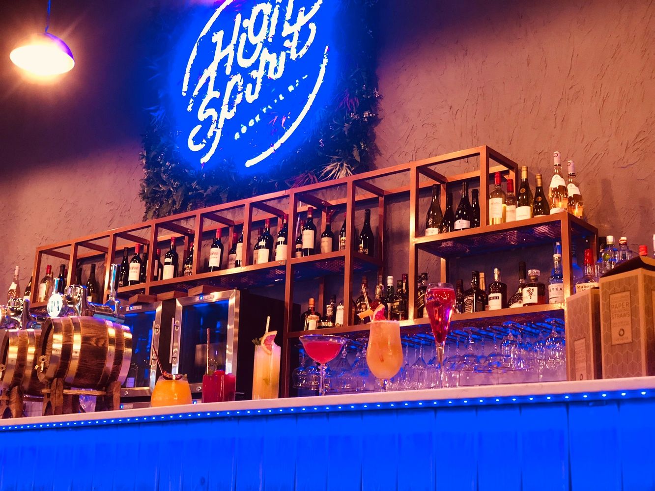 High Spirit Cocktail Bar