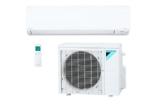30,000 BTU Daikin 17.5 SEER Wall-Mounted Ductless Mini-Split Inverter Air  Conditioner Heat Pump System (230 Volt)
