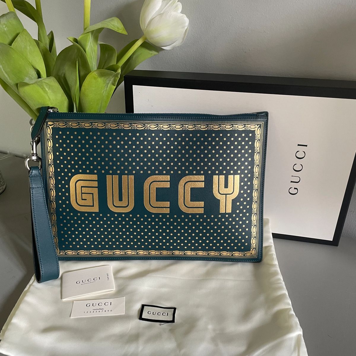 Gucci X SEGA Guccy Leather Wristlet Pouch Green