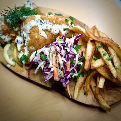 Crispy beer battered cod, hand cut slaw, and fries!