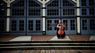 Cellist for Private Events, Jennifer Moersch