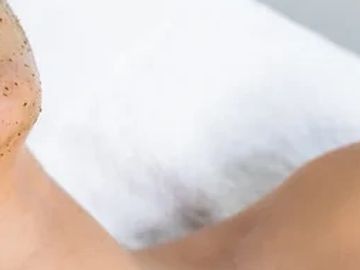 Needle-free  treatment exfoliates, stimulates collagen, and delivers brighter, smoother Reduces hype