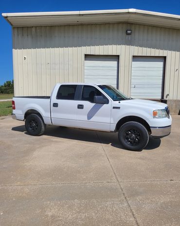 White Ford F 150 for sale four door extended cab