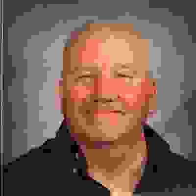 Coach Pfeifer