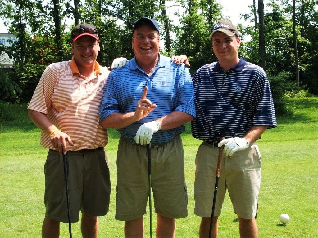 Golf for good: Tournament raises money for Brain Tumor Foundation