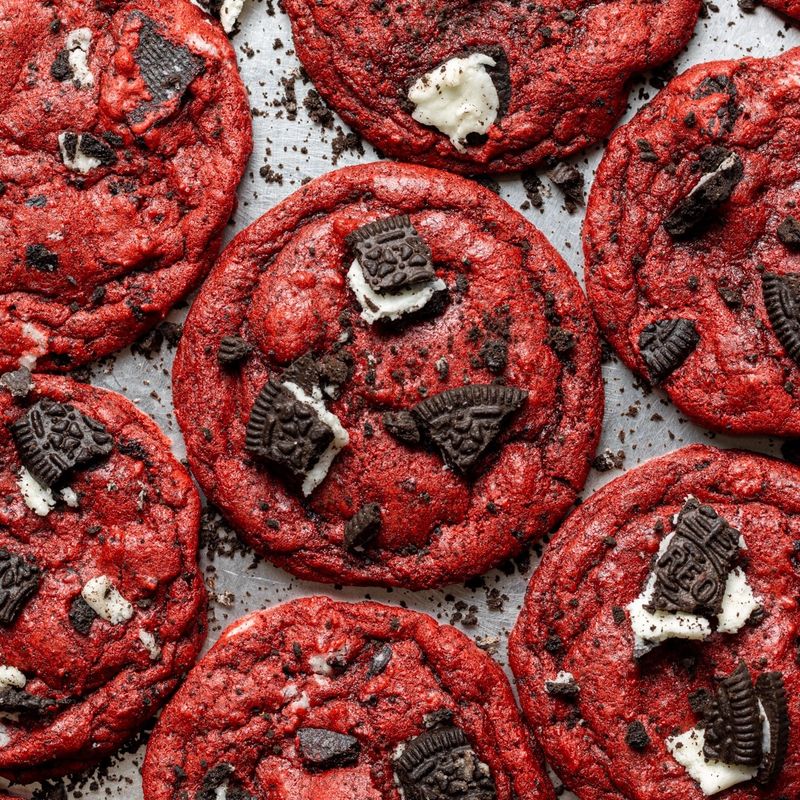 oreo-red-velvet-cookies-featured.jpg
