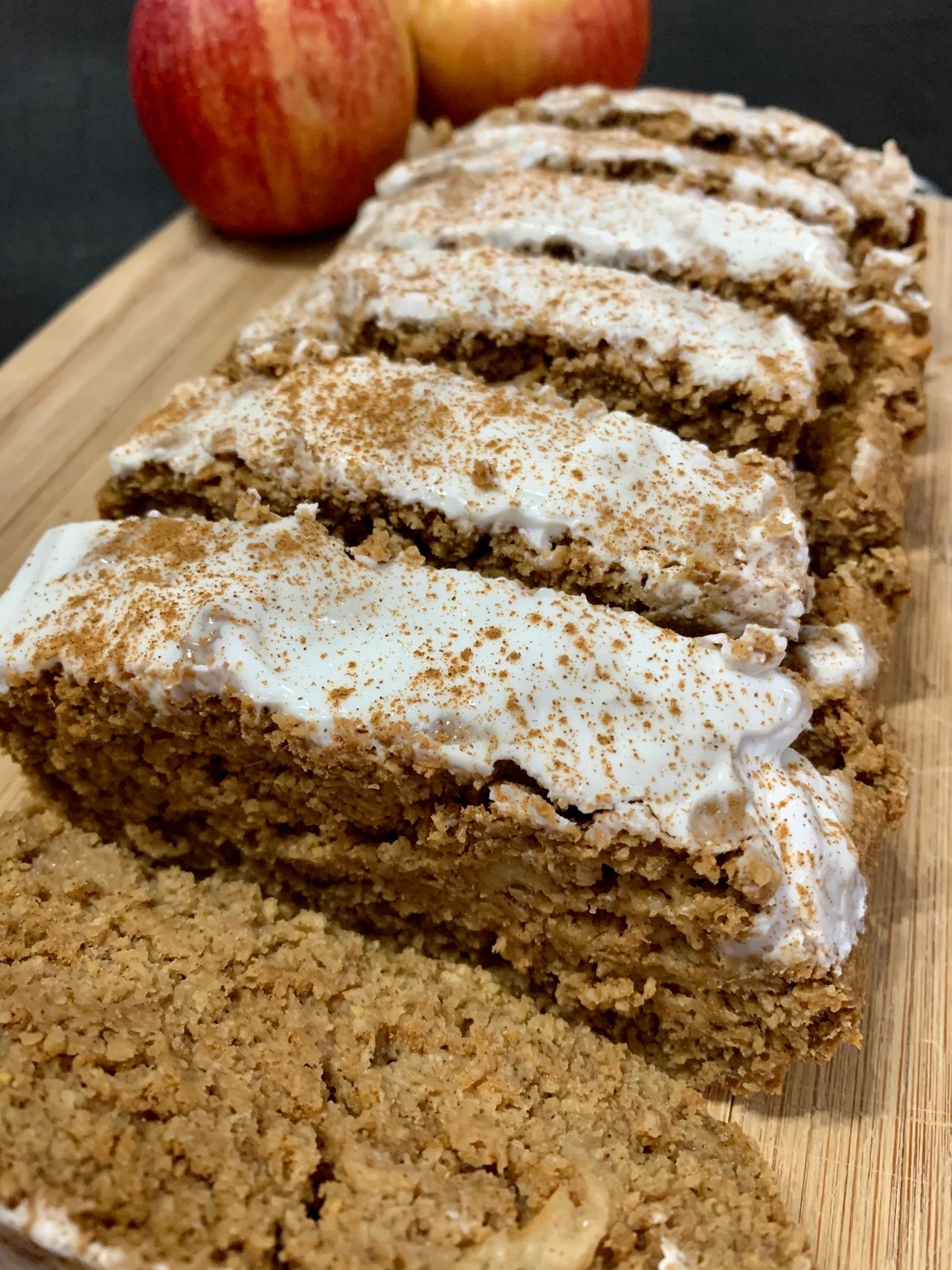 Apple Cinnamon Oatmeal Bread