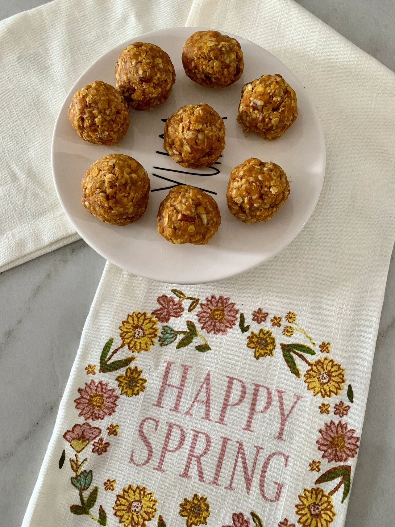 Carrot Cake Bites 