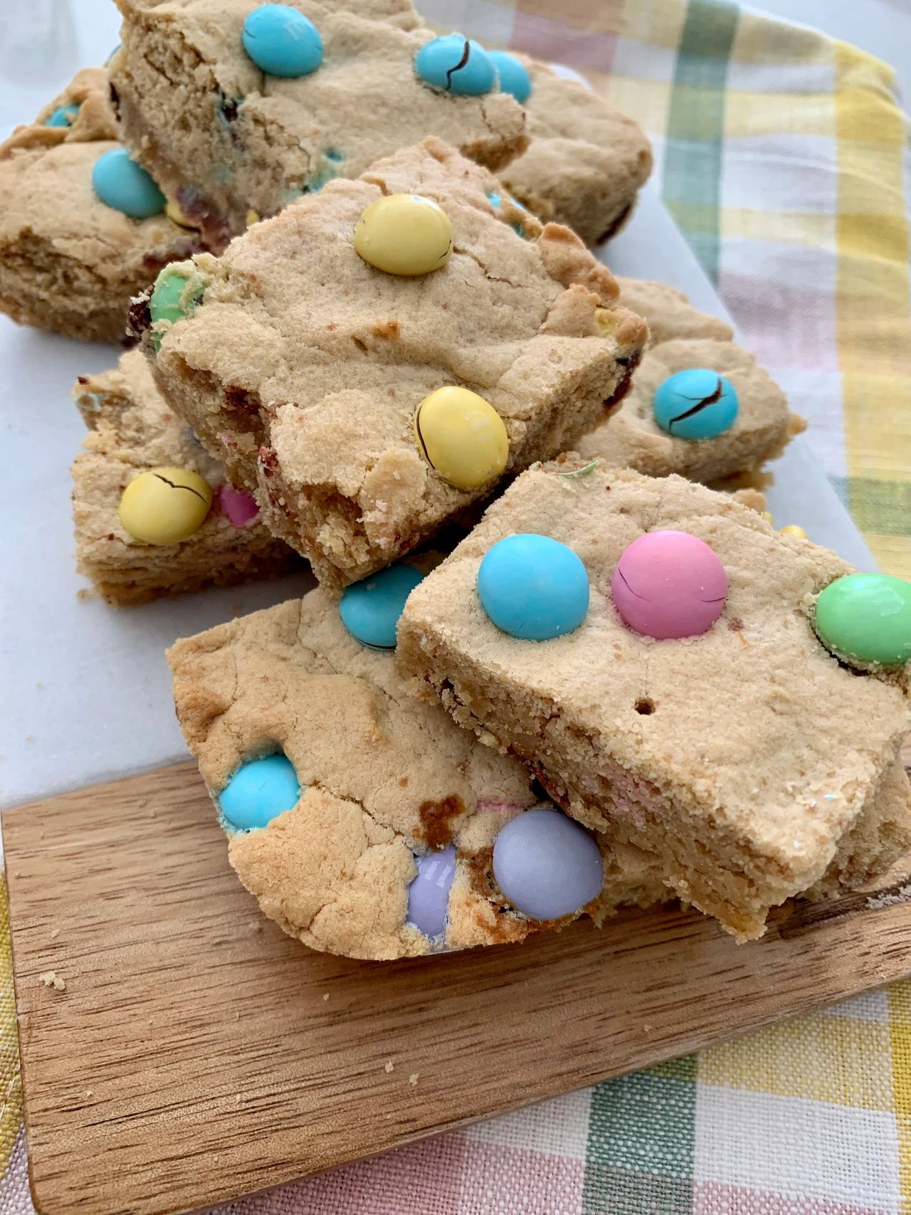 Sugar Cookie Bars *Easter Inspired) 
