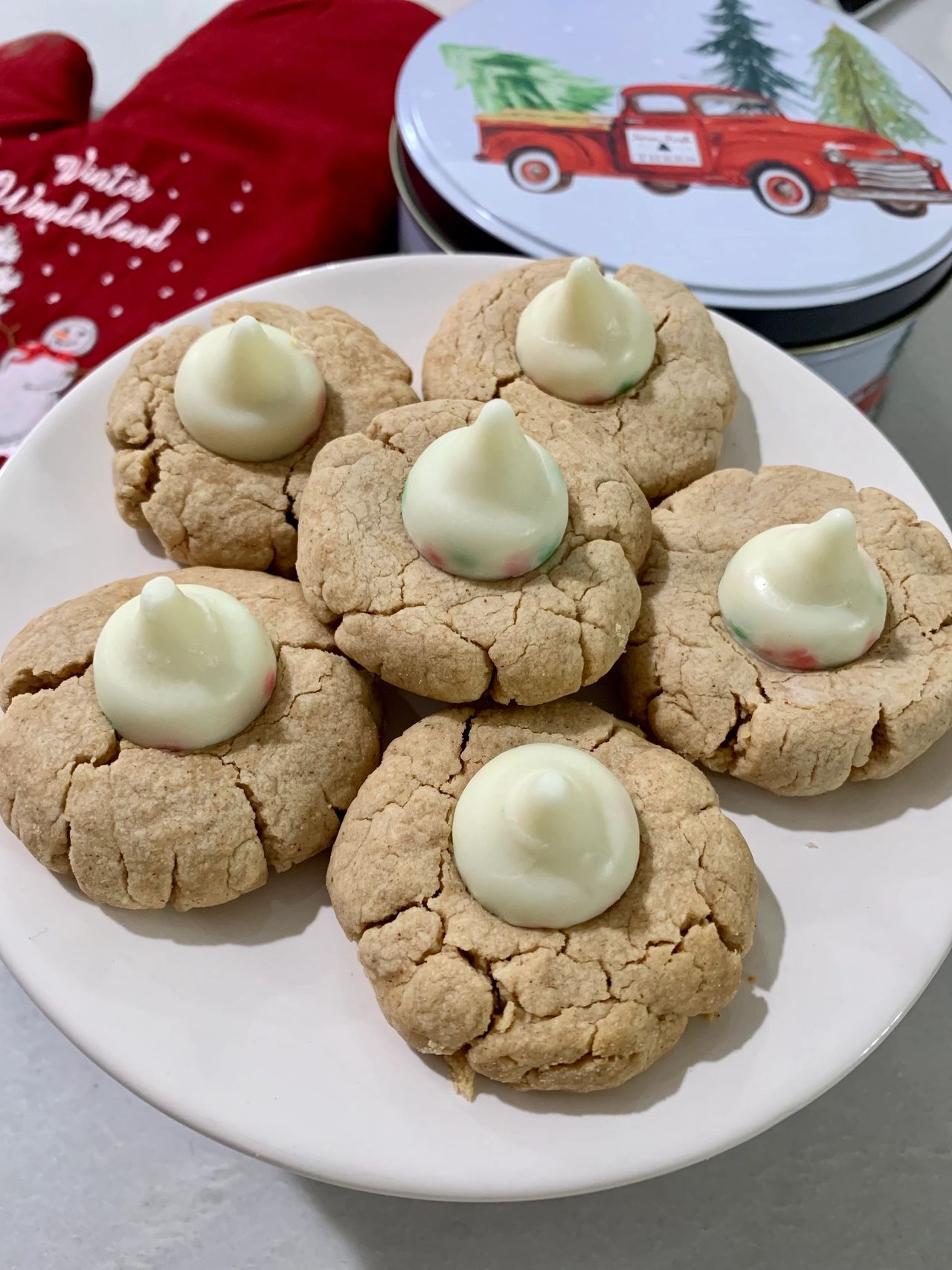 Four Ingredient Peanut Butter Blossom Cookies
