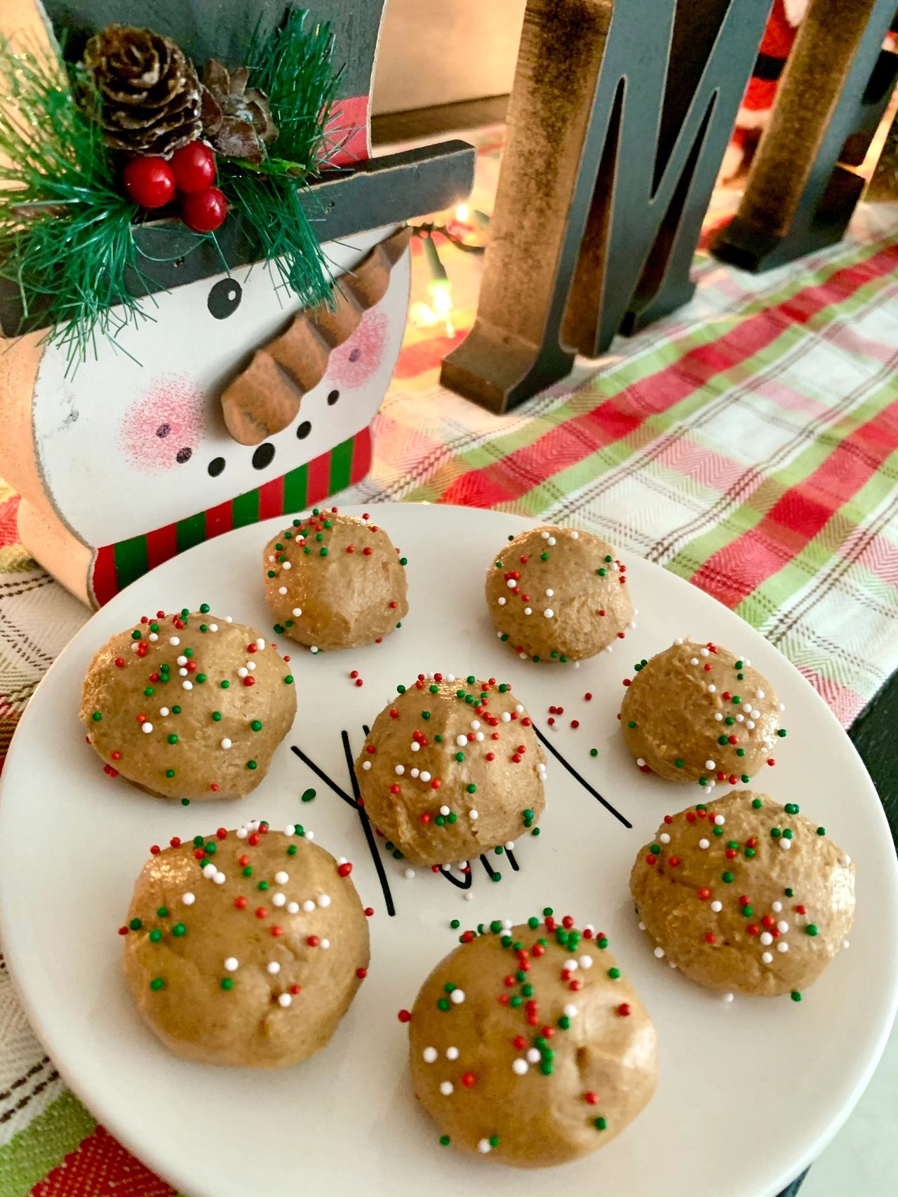 Gingerbread Cookie Bites 