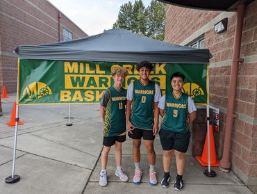 Warriors Alum (Hunter Collins, Orion Belleza & Derek Trias) helping with Fall 2022 Tryouts